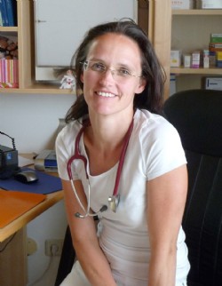 Dr. Karin Jus